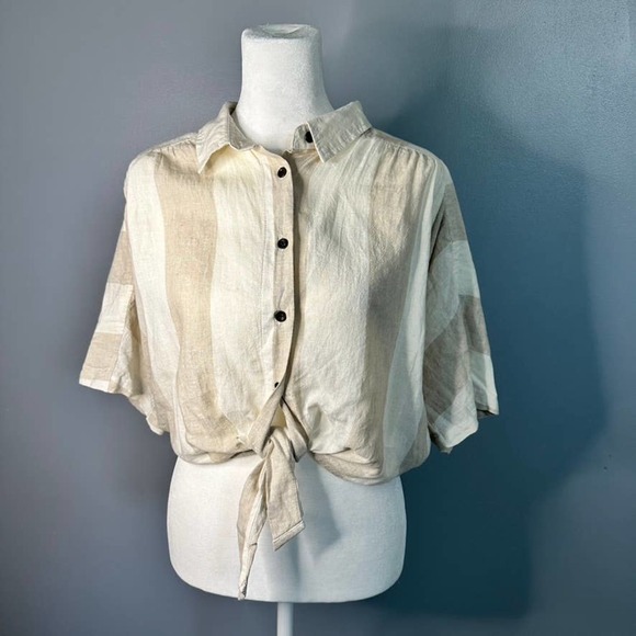 Urban Outfitters BDG Neutral Linen Blend Cropped Tie Front Button Down S - Picture 2 of 8